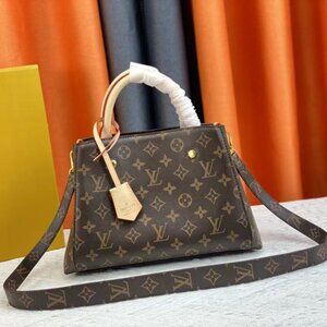 ️️🎄Louis Vuitton️️🎄 Monogram Montaigne BB Shoulder Bag🪐